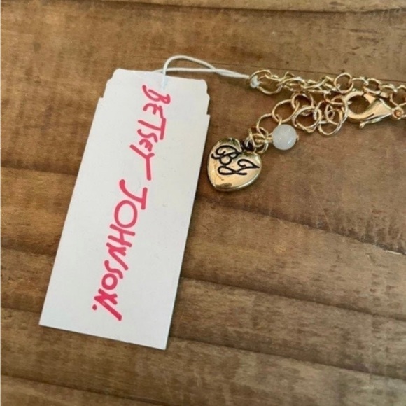 BETSEY JOHNSON HALLOWEEN “BLACK CAT NECKLACE" CHARM NECKLACE - Picture 5 of 7